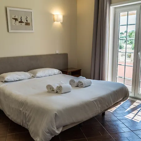 Albufeira Lounge Hostel 2*