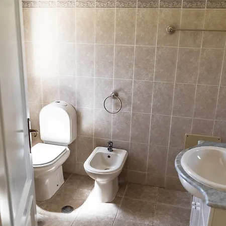 Albufeira Lounge Hostel 2*