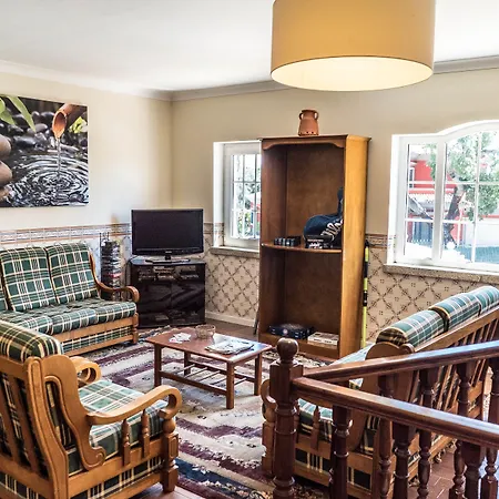 Albufeira Lounge Hostel 2*