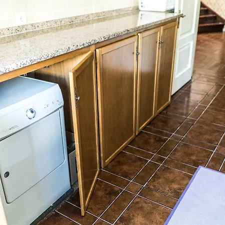 Albufeira Lounge Hostel 2*