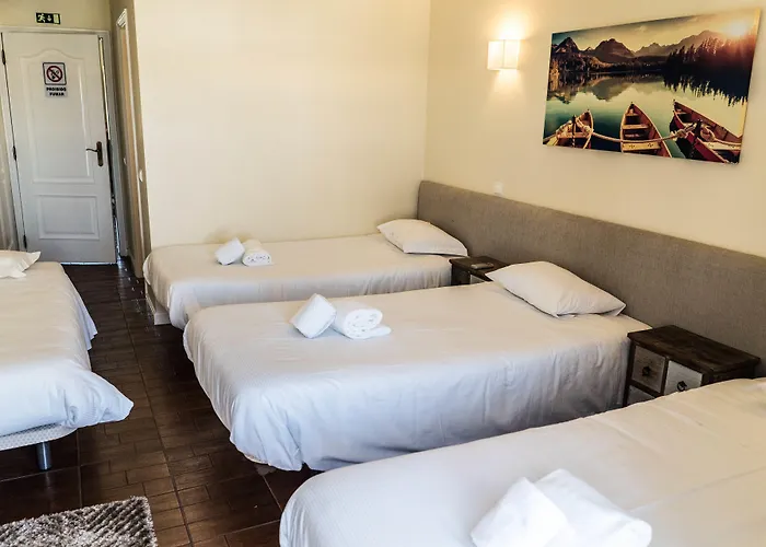 ゲストハウス Lounge アルブフェイラ