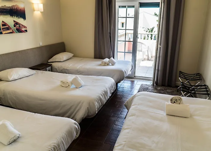 Lounge ゲストハウス アルブフェイラ