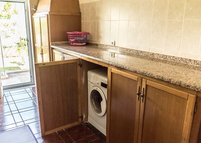 Lounge 2* アルブフェイラ