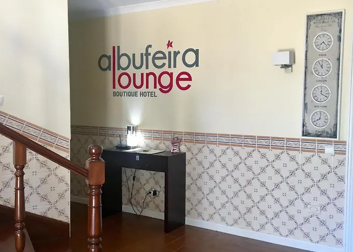 ゲストハウス Lounge 2*