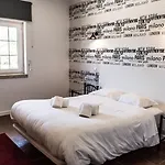 Pensionat Lounge 2*